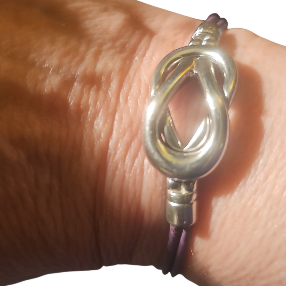 Silver-tone Choker Bracelet